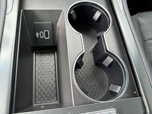 Used 2024 Lincoln Nautilus Reserve w/ Equipment Group 202A image 25