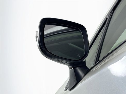 Used 2023 Subaru Crosstrek Hybrid w/ Moonroof Package w/Navigation image 5