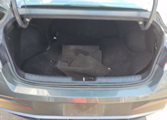 Used 2026 Hyundai Elantra Sport FWD image 14