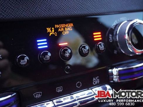 Used 2020 Rolls-Royce Cullinan image 47