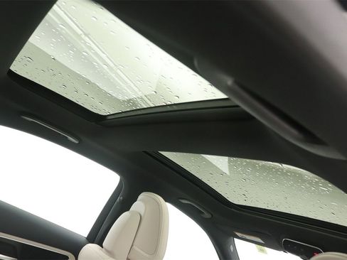 New 2026 Mercedes-Benz C 300 Sedan image 14