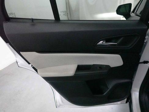 Used 2024 Honda Prologue EX image 24