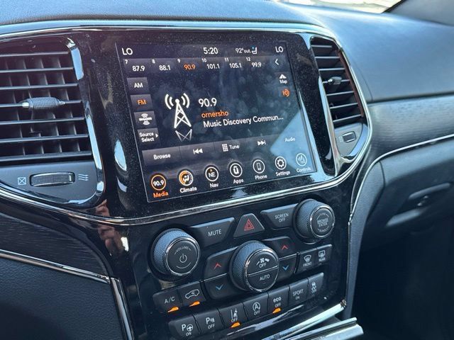 Used 2020 Jeep Grand Cherokee High Altitude AWD/4WD image 20