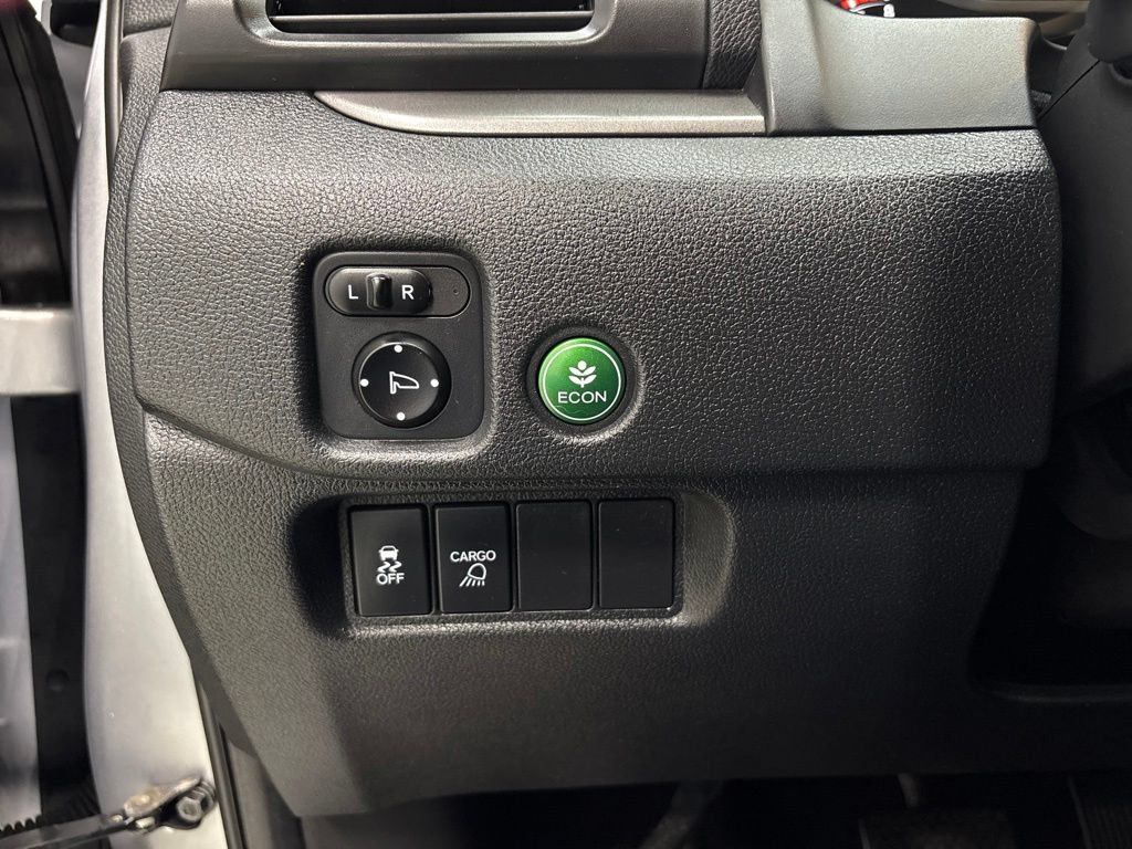Used 2017 Honda Ridgeline RTL-T image 24