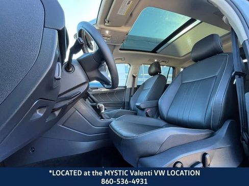 Certified 2023 Volkswagen Tiguan SE w/ Panoramic Sunroof Package image 30