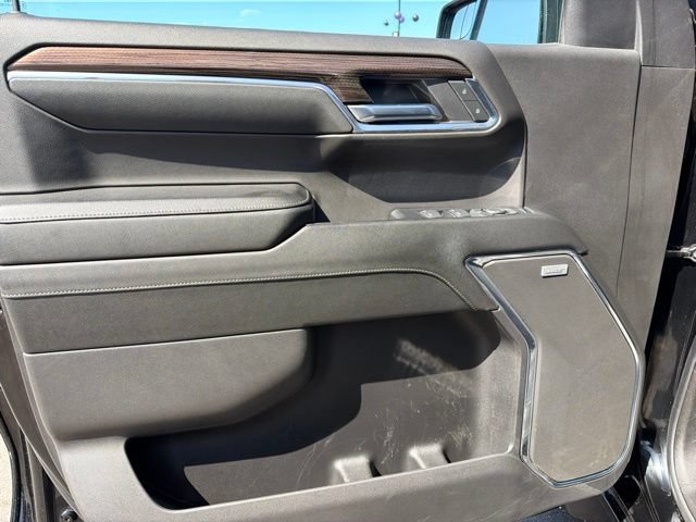 Used 2024 Chevrolet Silverado 1500 RST w/ Convenience Package II AWD/4WD image 17