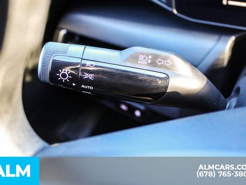 Used 2025 Kia K4 LXS image 28