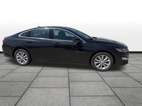 Used 2025 Chevrolet Malibu LT FWD image 34