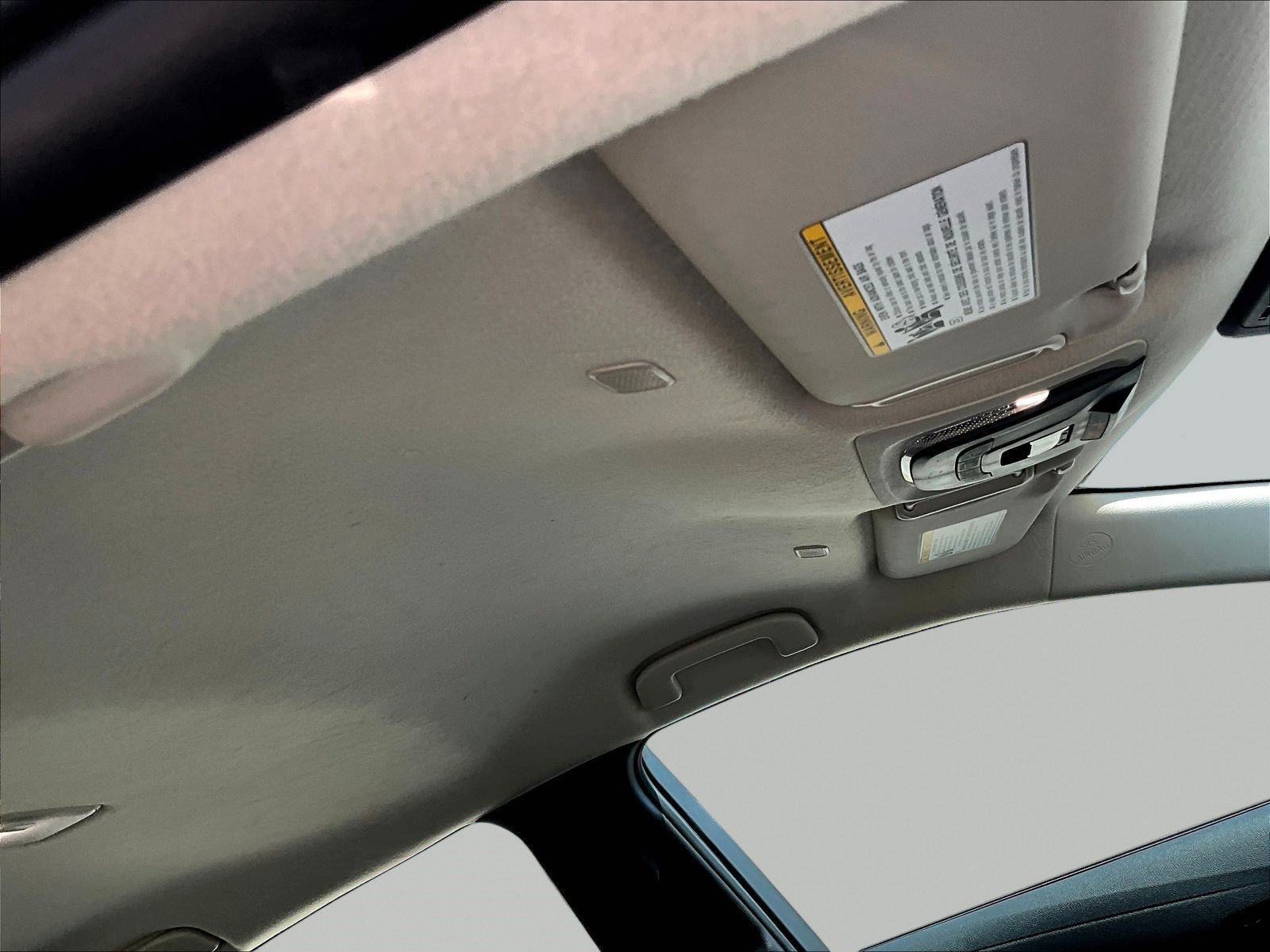 Used 2025 Toyota Corolla LE FWD image 27