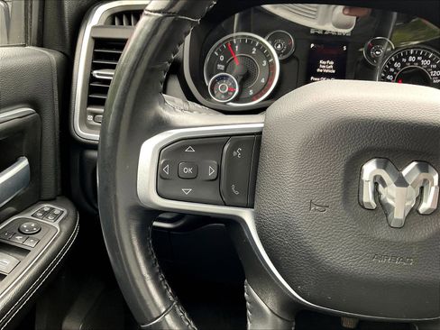 Used 2024 RAM 2500 Big Horn AWD/4WD image 11