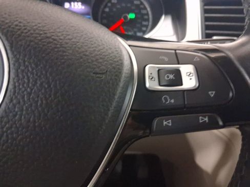 Used 2018 Volkswagen Atlas SE FWD image 25