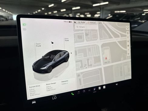 Used 2025 Tesla Model 3 Long Range RWD image 17
