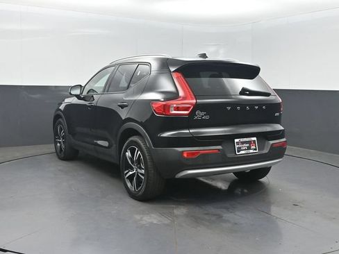 Used 2023 Volvo XC40 B5 Core w/ Convenience Package AWD/4WD image 33