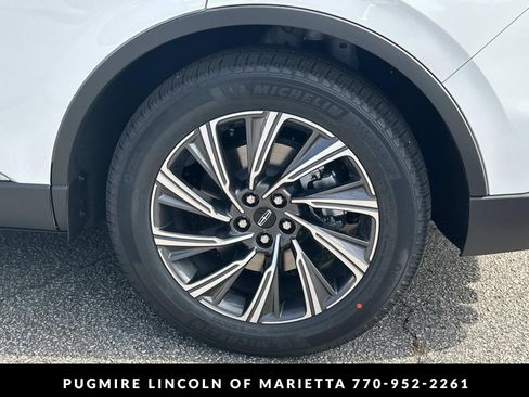 New 2026 Lincoln Aviator 2WD image 20