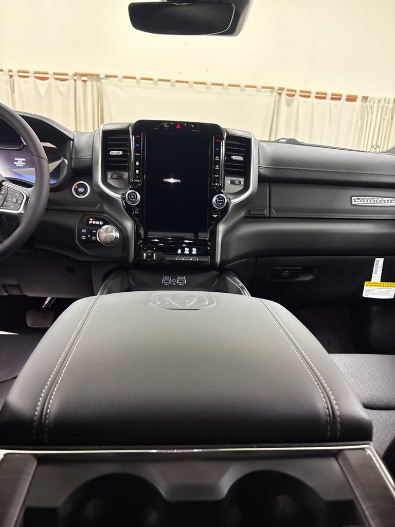 New 2027 RAM 1500 Laramie AWD/4WD image 19