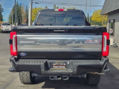 Used 2023 Ford F350 Limited image 4