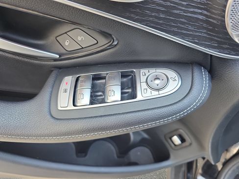 Used 2023 Mercedes-Benz GLC 300 4MATIC Coupe image 27