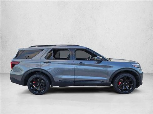 Used 2024 Ford Explorer ST w/ Equipment Group 401A AWD/4WD image 4