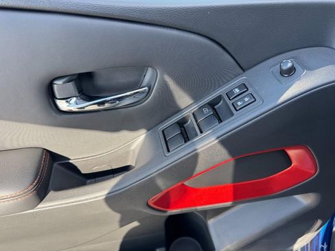 Used 2023 Nissan Frontier PRO-4X w/ Pro Convenience Package image 17