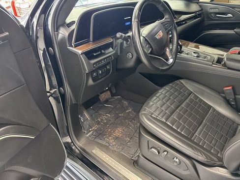 Used 2023 Cadillac Escalade Sport Platinum w/ LPO, ONYX Package AWD/4WD image 22