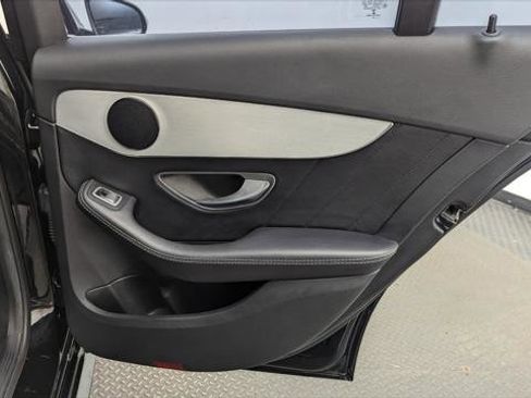 Used 2018 Mercedes-Benz C 300 Sedan w/ AMG Line image 21