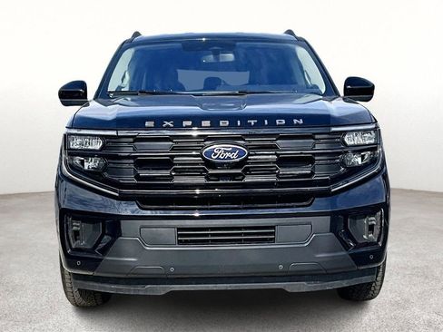 Used 2025 Ford Expedition Max Active image 5