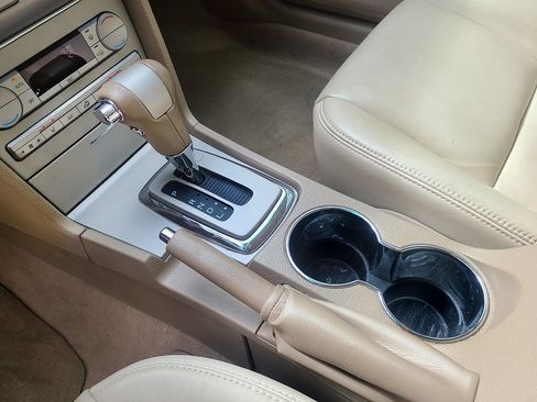 Used 2007 Lincoln MKZ image 34