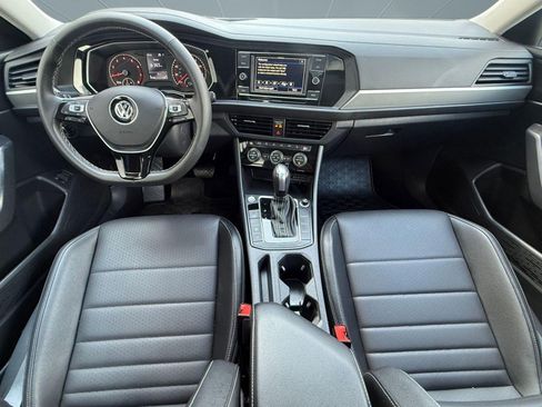 Certified 2021 Volkswagen Jetta SE w/ SE Cold Weather Package image 22