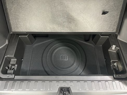 Certified 2024 Chevrolet Equinox LT w/ LPO, Floor Liner Package image 35