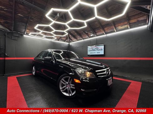 Used 2013 Mercedes-Benz C 250 Sedan image 1