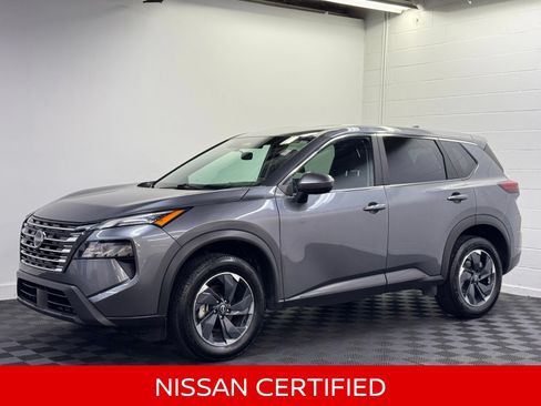 Certified 2025 Nissan Rogue SV AWD/4WD image 1
