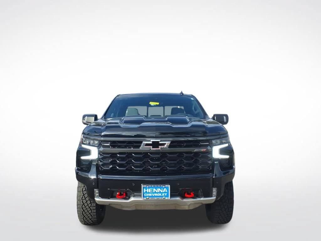 New 2026 Chevrolet Silverado 1500 ZR2 AWD/4WD image 9