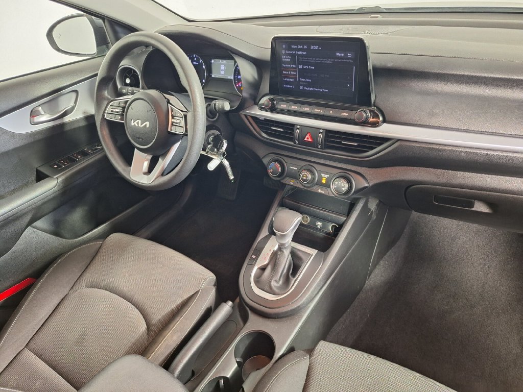 Used 2023 Kia Forte LXS w/ LXS Technology Package FWD image 25
