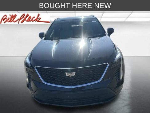 Used 2019 Cadillac XT4 Sport w/ Driver Awareness Package FWD image 3