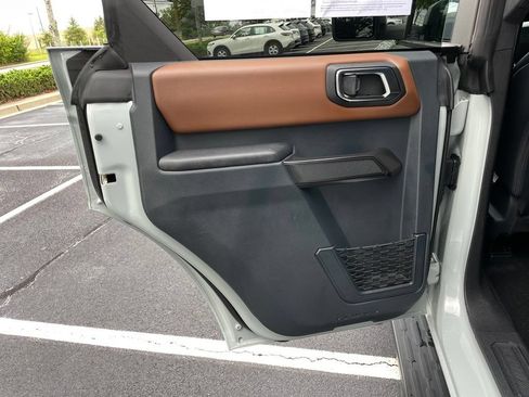Used 2024 Ford Bronco Outer Banks AWD/4WD image 37