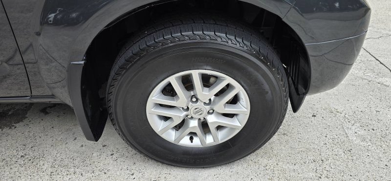 Used 2015 Nissan Frontier SV AWD/4WD image 12