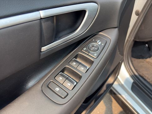 Used 2024 Hyundai Sonata SEL FWD image 9