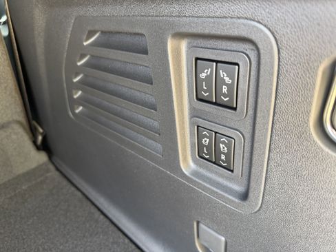 New 2026 Buick Enclave Sport Touring w/ Power Package image 12