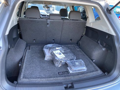 Used 2022 Volkswagen Tiguan S image 6