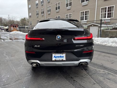 Used 2024 BMW X4 xDrive30i w/ Premium Package image 5