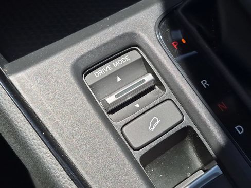 Used 2024 Honda CR-V Sport image 25
