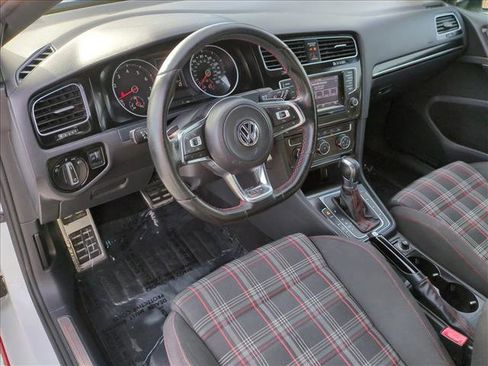 Used 2015 Volkswagen GTI S image 10