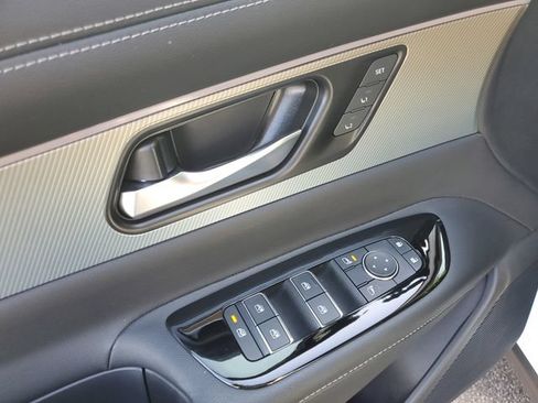 Certified 2025 Nissan Murano SL AWD/4WD image 15