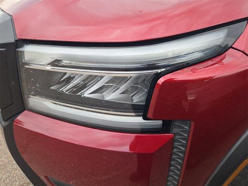 Used 2025 Nissan Frontier PRO-4X w/ Pro Convenience Package image 17