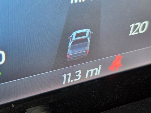 New 2025 Ford F150 XLT w/ Equipment Group 302A MID image 31