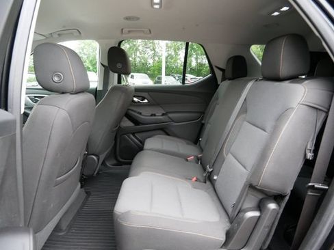Used 2020 Chevrolet Traverse LS AWD/4WD image 11