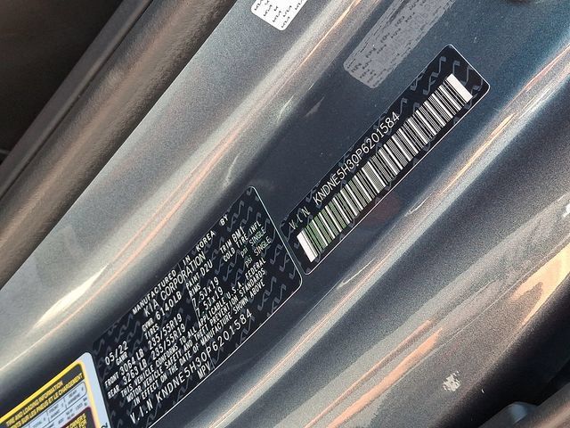 Used 2023 Kia Carnival SX FWD image 31