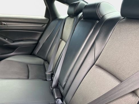 Used 2022 Honda Accord Sport image 11
