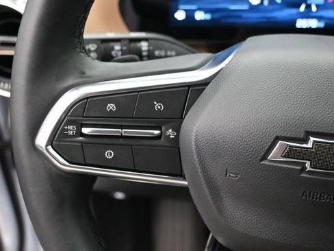Used 2026 Chevrolet Equinox ACTIV w/ Convenience Package III FWD image 29