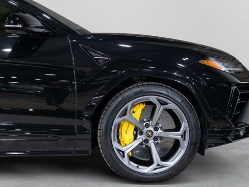 Used 2023 Lamborghini Urus S AWD/4WD image 21